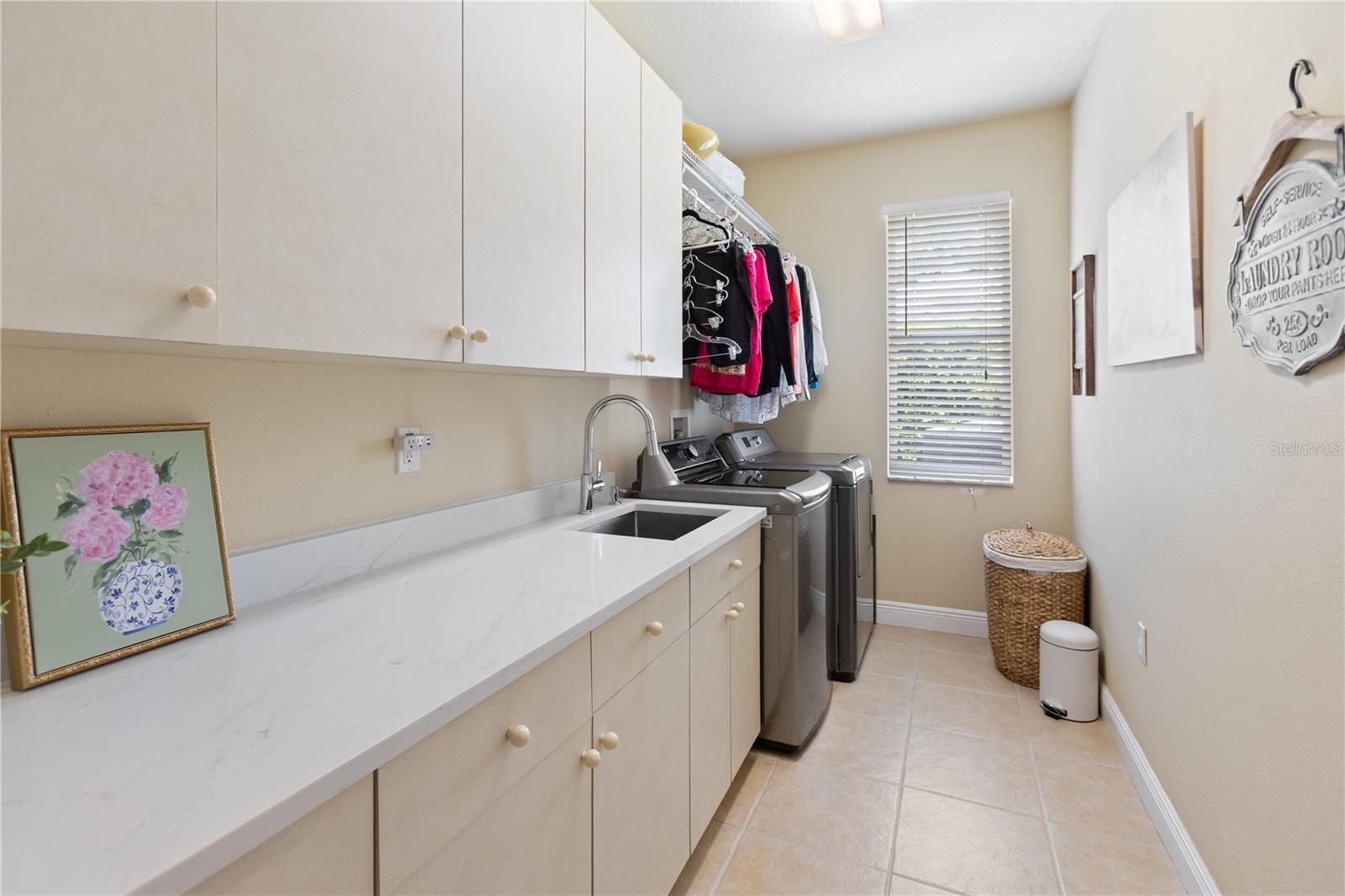 12054 QUAIL RIDGE DR — photo 38