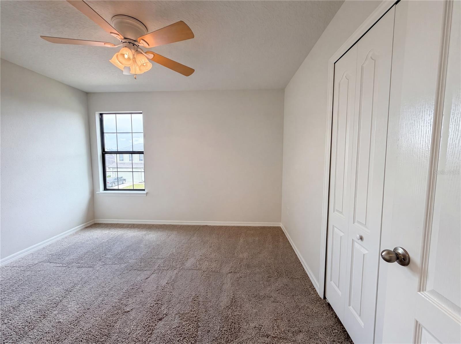 14207 ALISTAR MANOR DR — photo 16