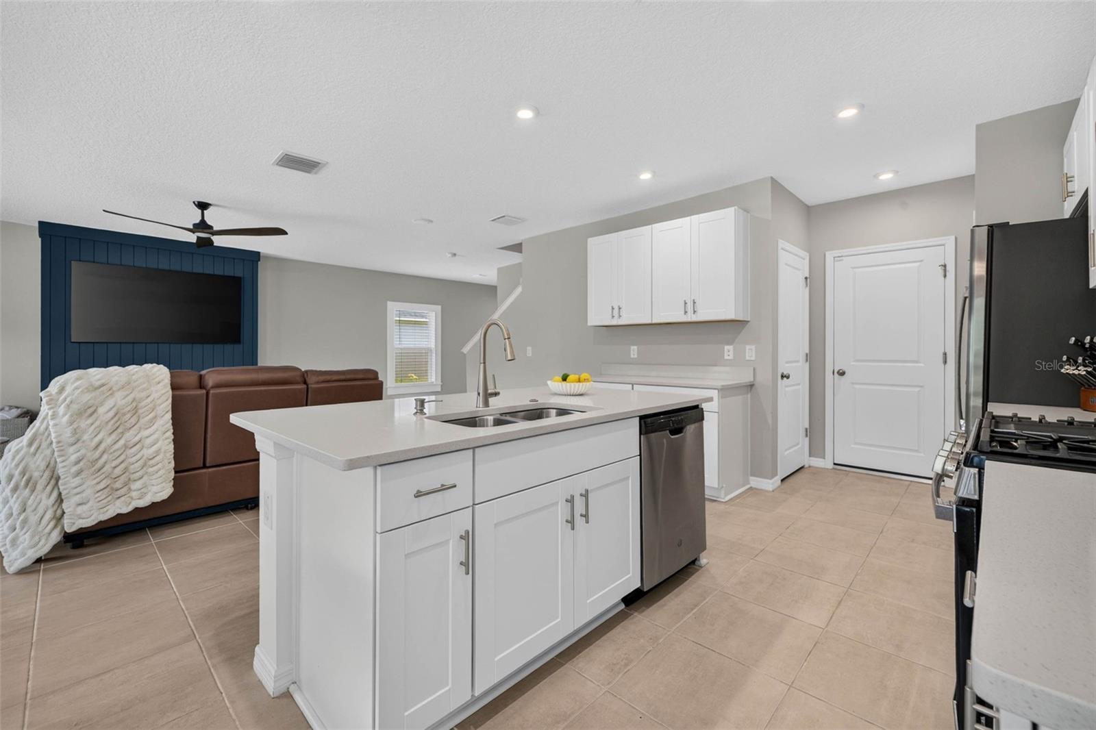 5951 MAIDENSTONE WAY — photo 14