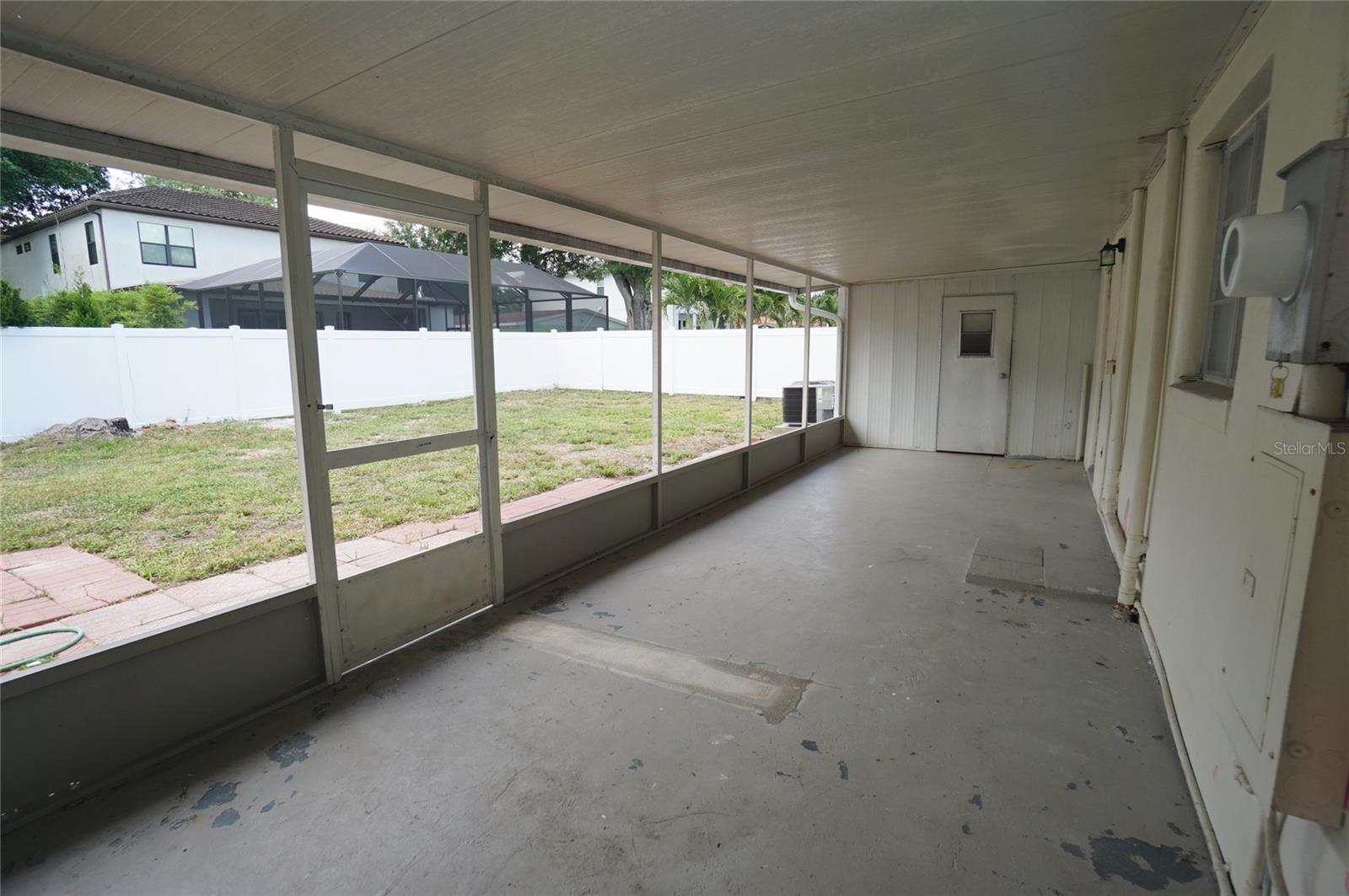 206 S WESTSHORE BLVD — photo 17