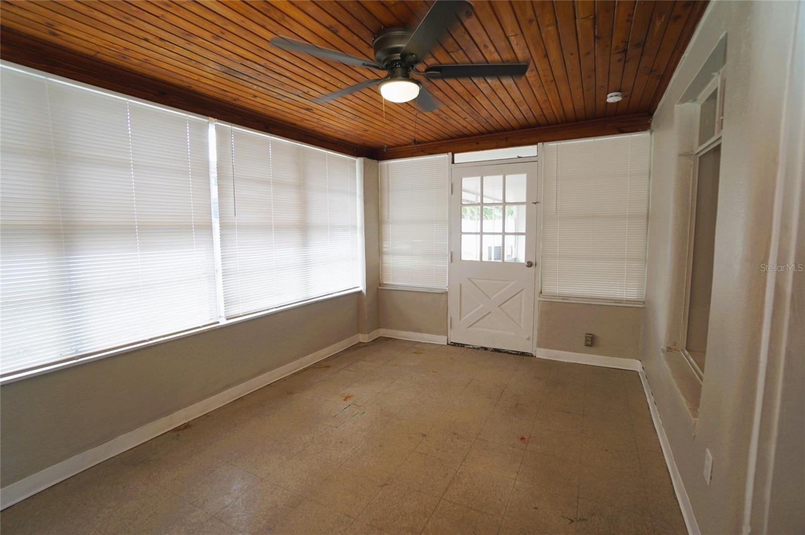 206 S WESTSHORE BLVD — photo 13