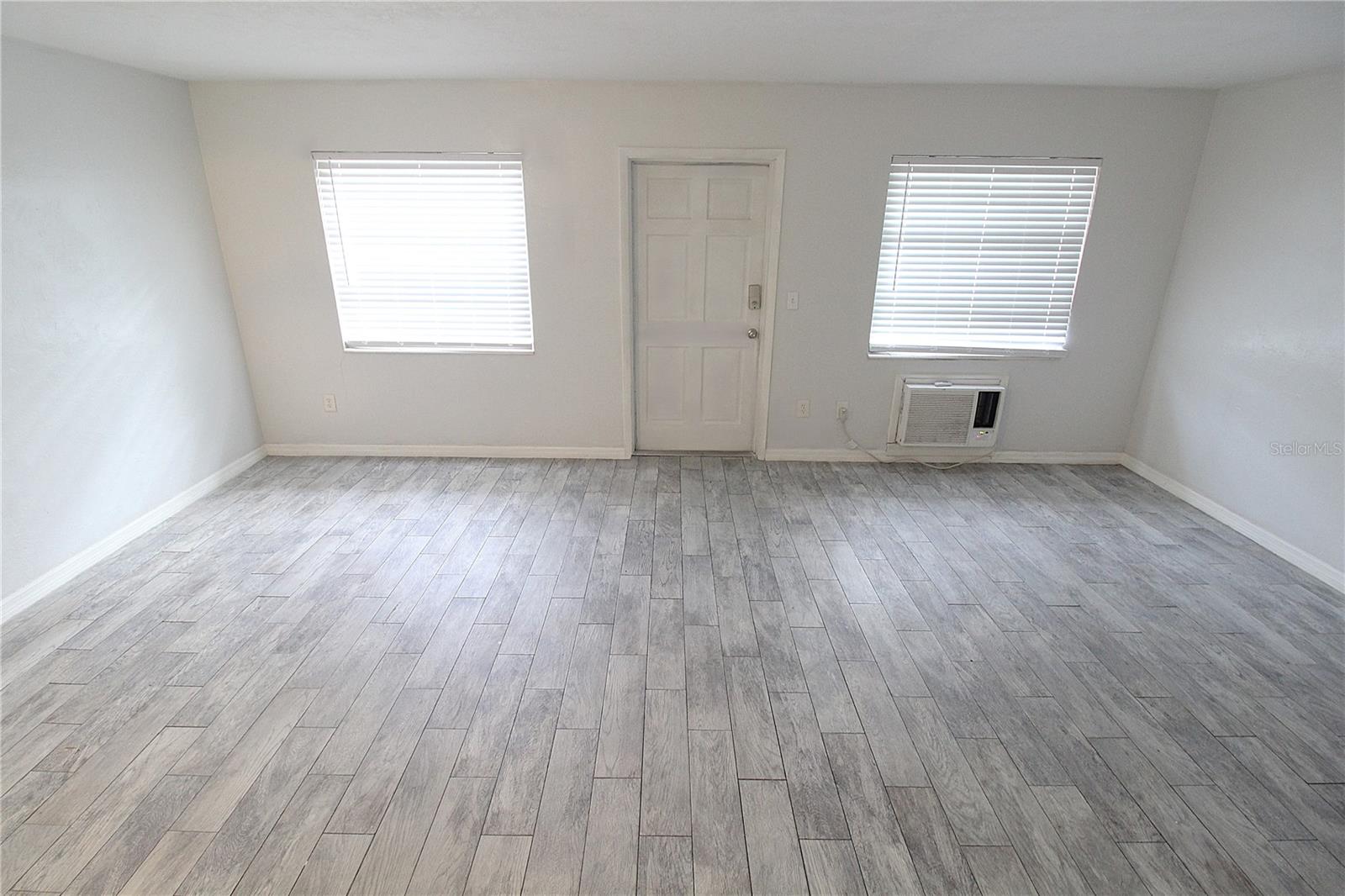 6383 GATEWAY AVE #6383 — photo 6