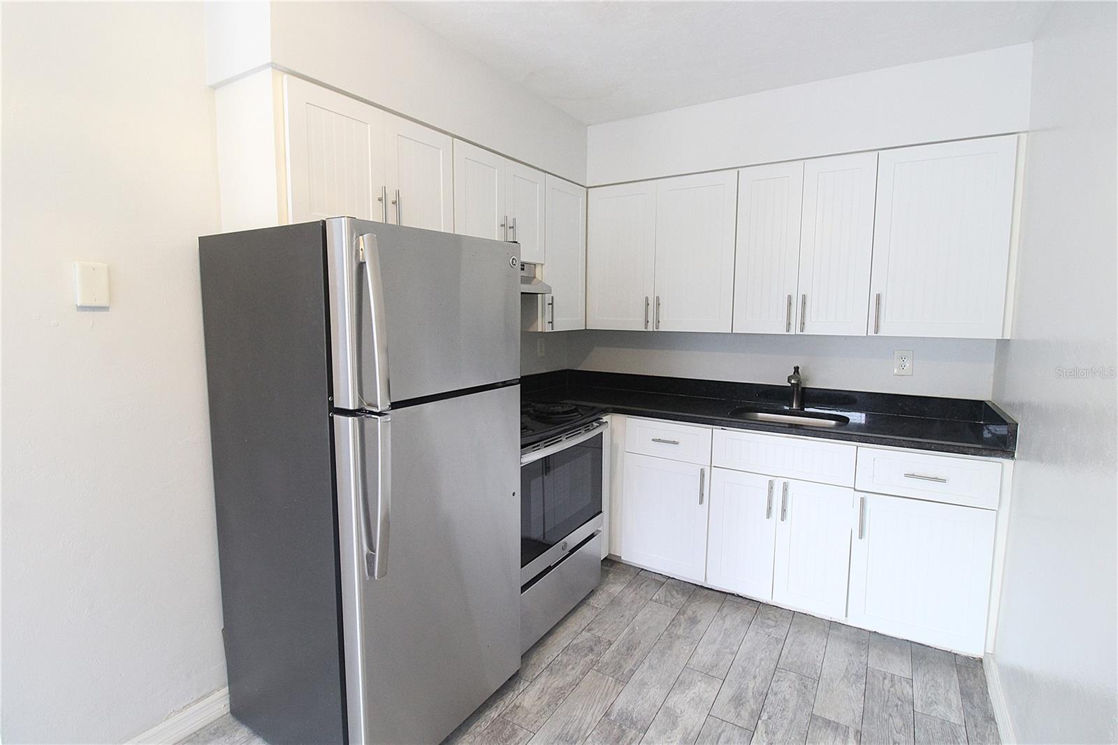 6383 GATEWAY AVE #6383 — photo 5