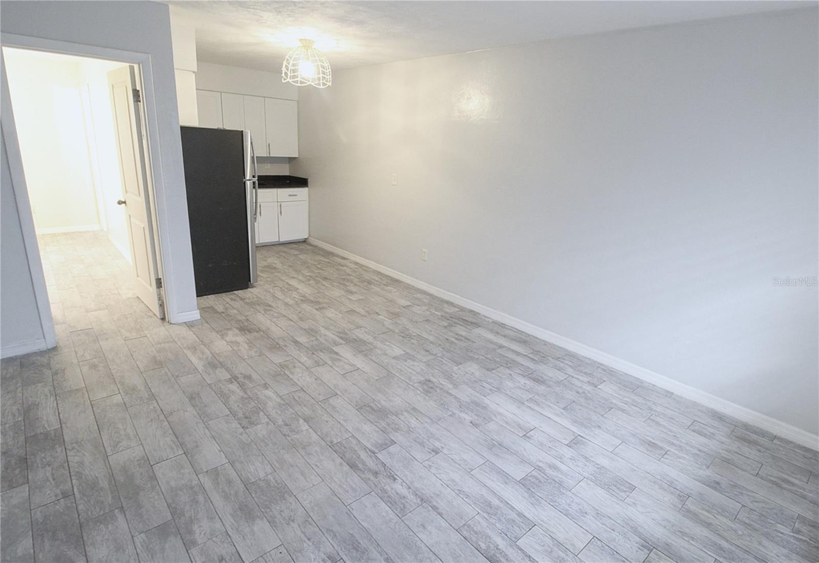 6383 GATEWAY AVE #6383 — photo 3