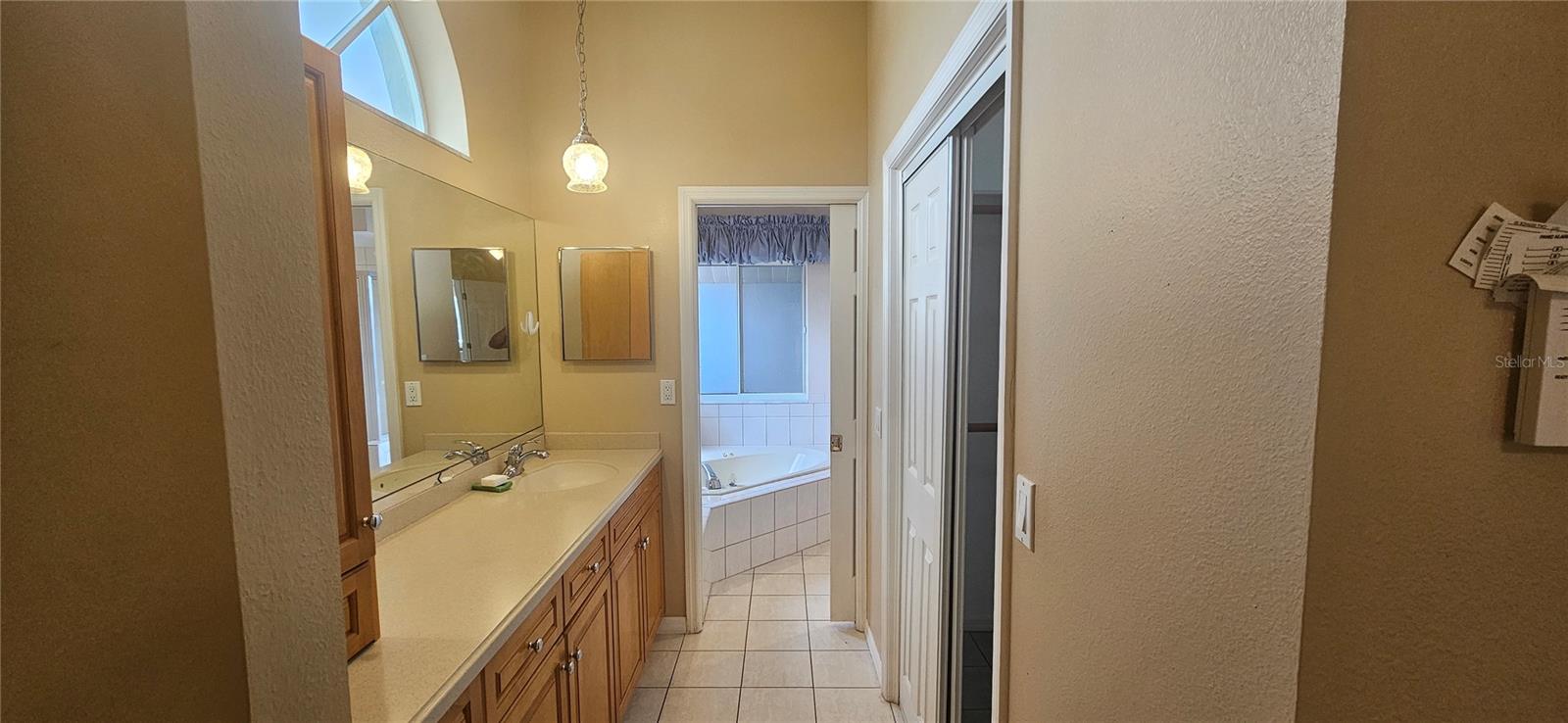 2210 BAYOU DR — photo 27