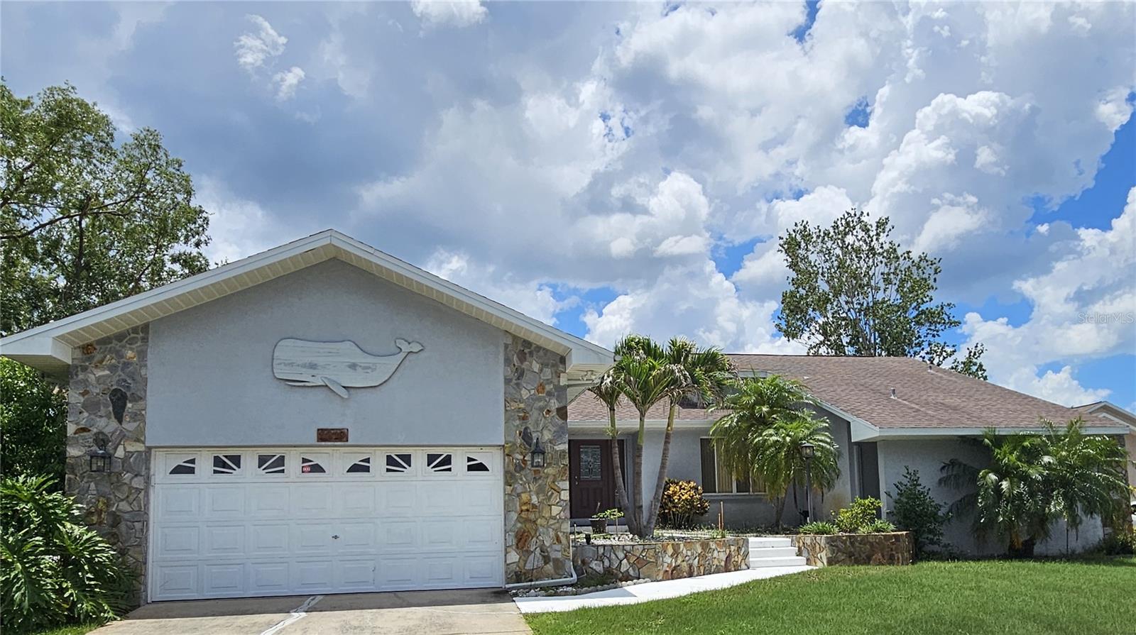 2210 BAYOU DR — photo 3