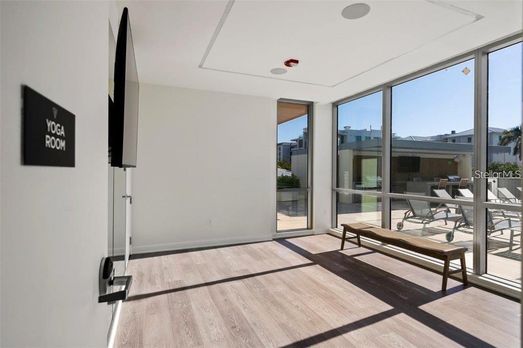 111 GOLDEN GATE PT #802PH — photo 54