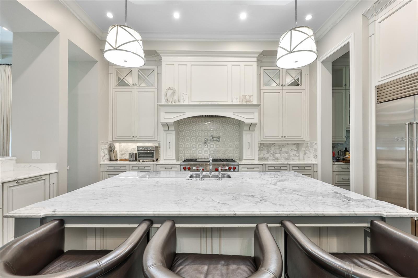 629 RIVIERA DR — photo 14