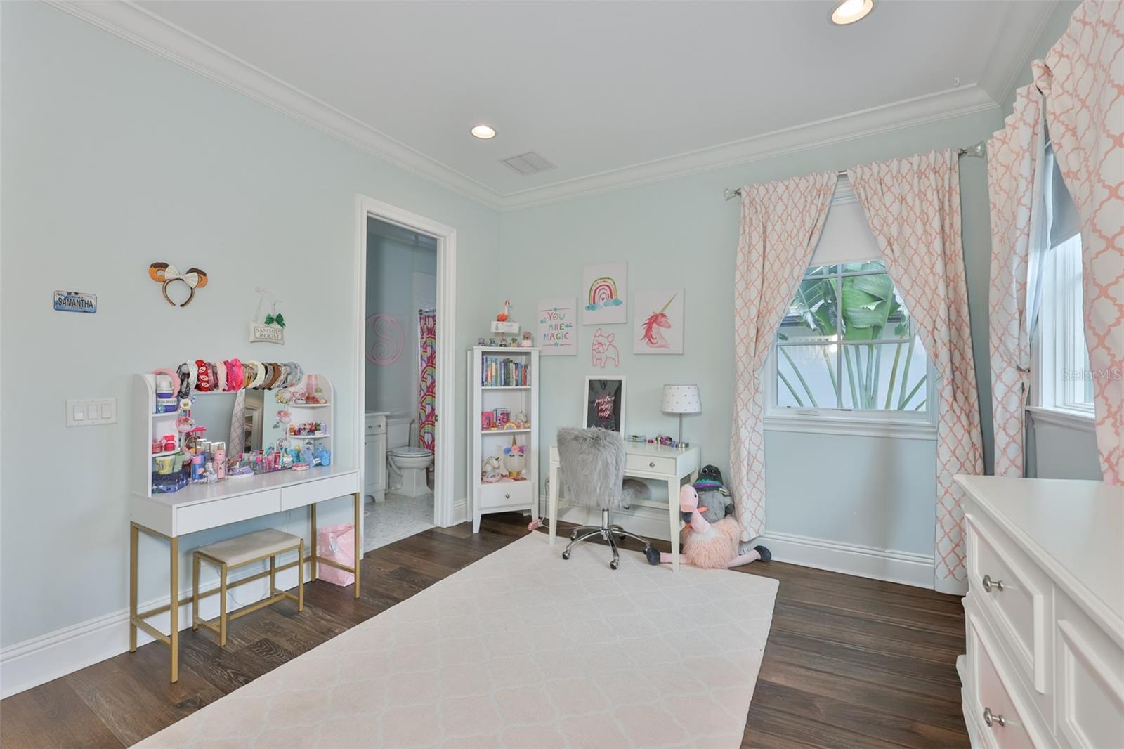 629 RIVIERA DR — photo 29