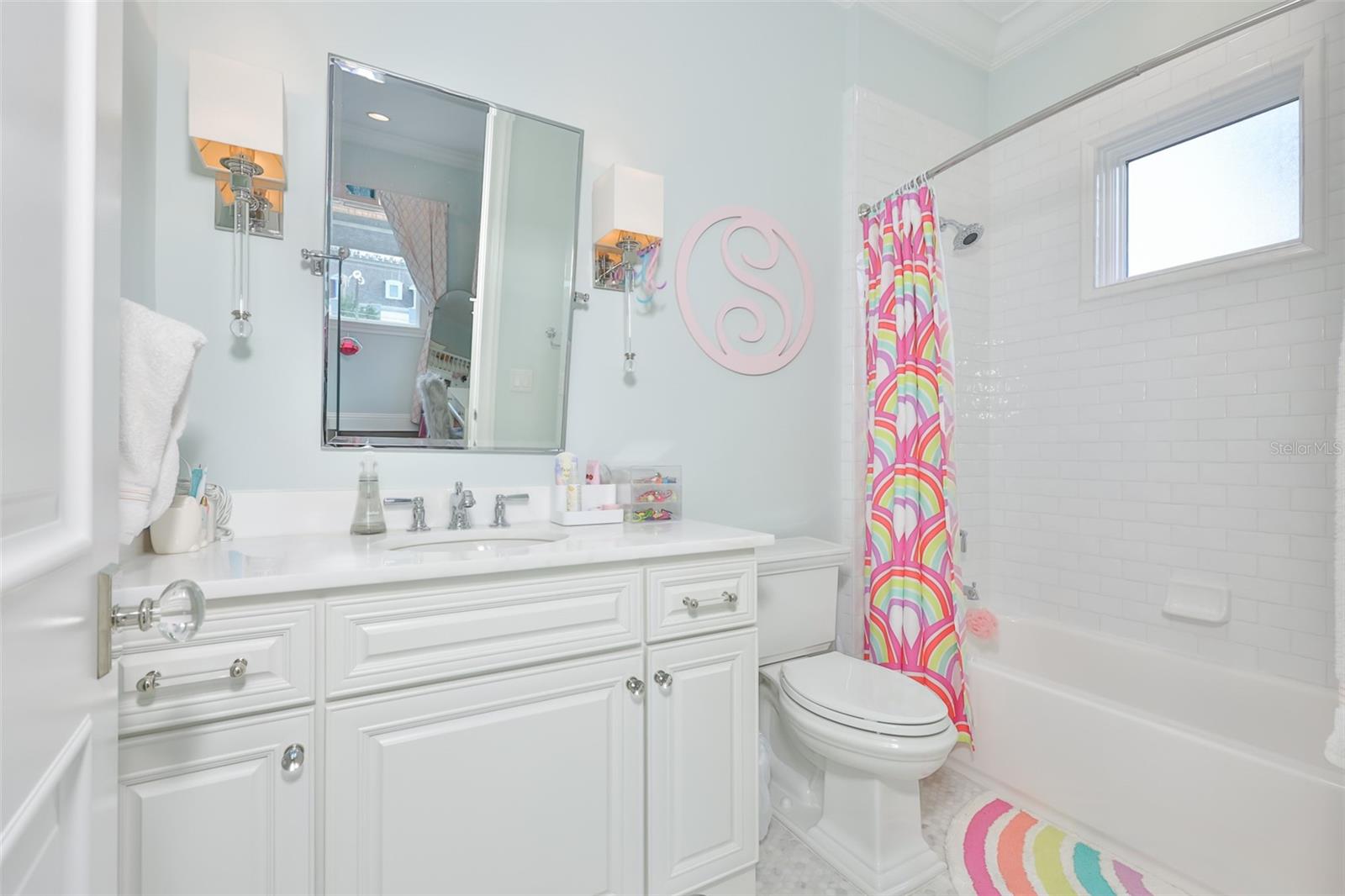 629 RIVIERA DR — photo 30