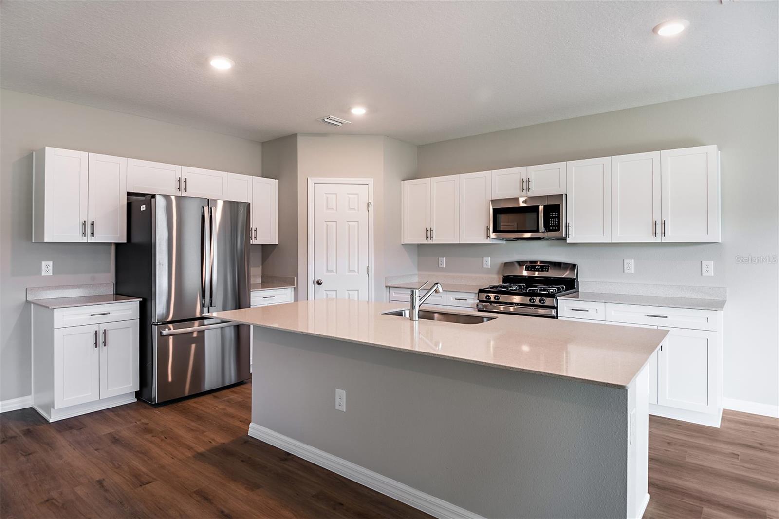 33647 NOBLE CREEK PL — photo 2