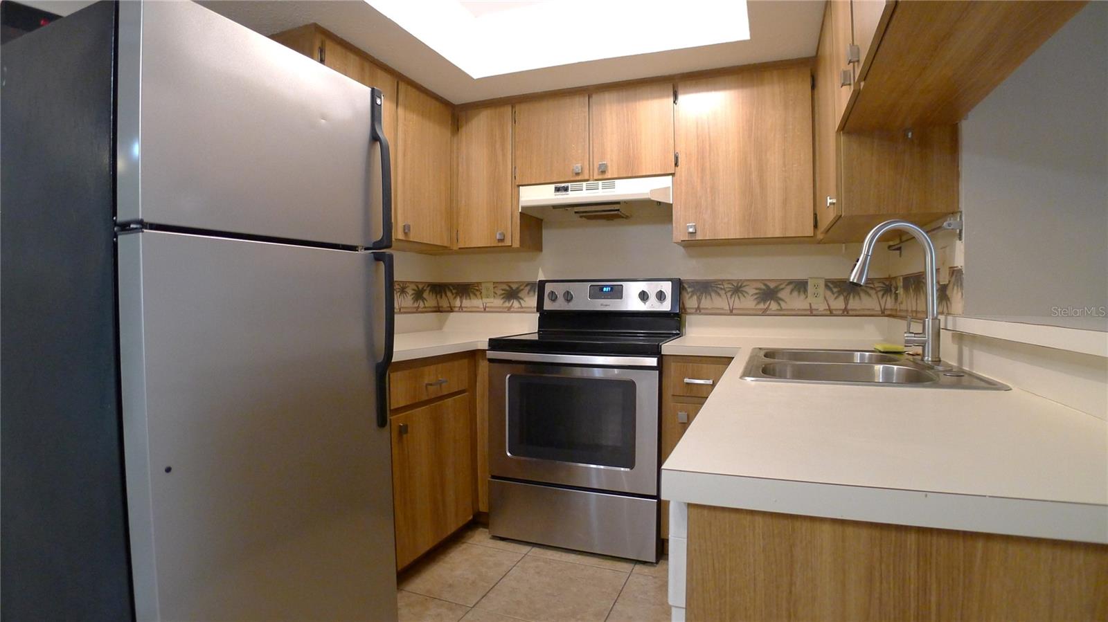 608 LYNCHBURG DR — photo 2