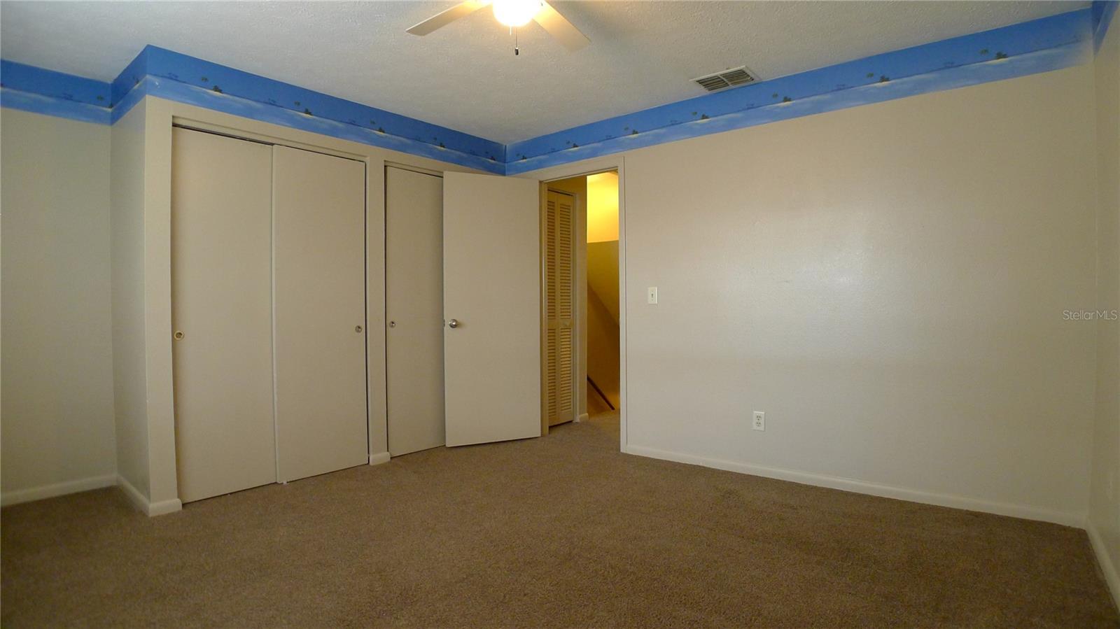 608 LYNCHBURG DR — photo 13