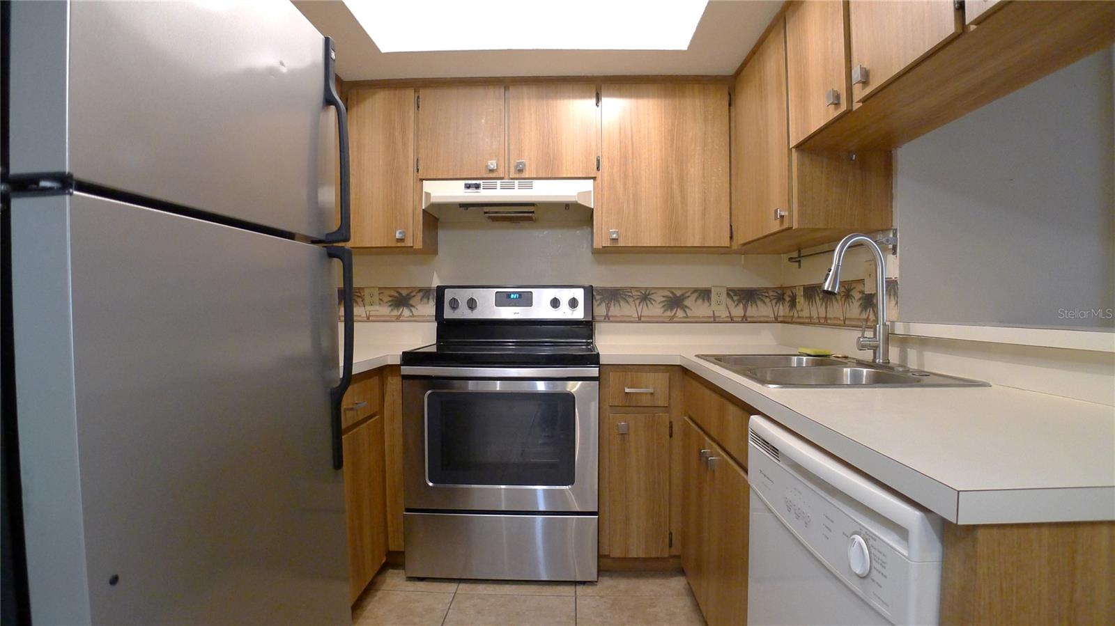 608 LYNCHBURG DR — photo 7