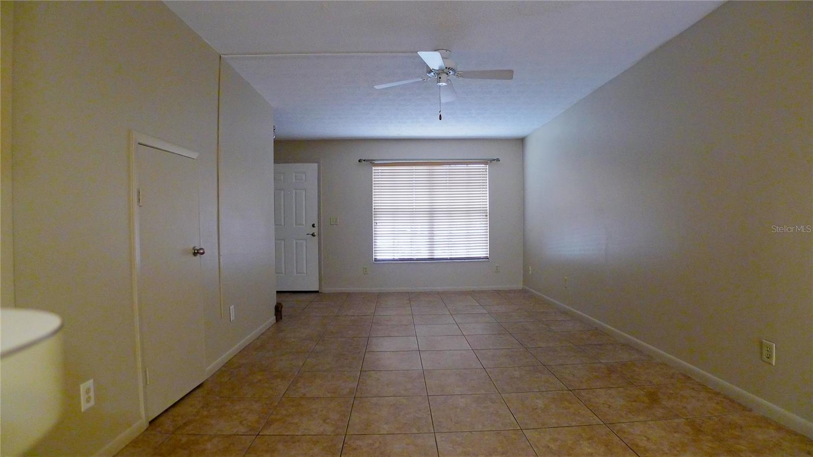608 LYNCHBURG DR — photo 8