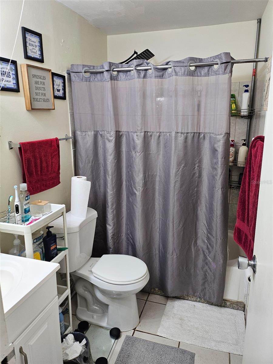 2613 PINE LAKE TER #B — photo 8