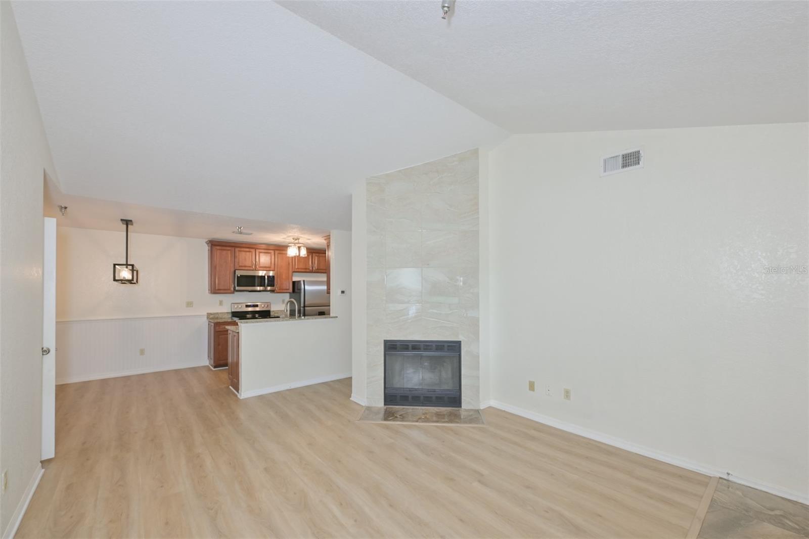 10265 GANDY BLVD N #1006 — photo 4
