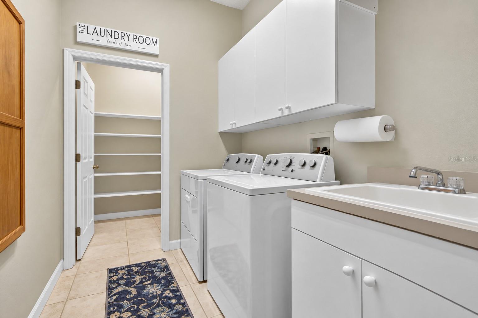 6130 BRIDLEFORD DR — photo 32