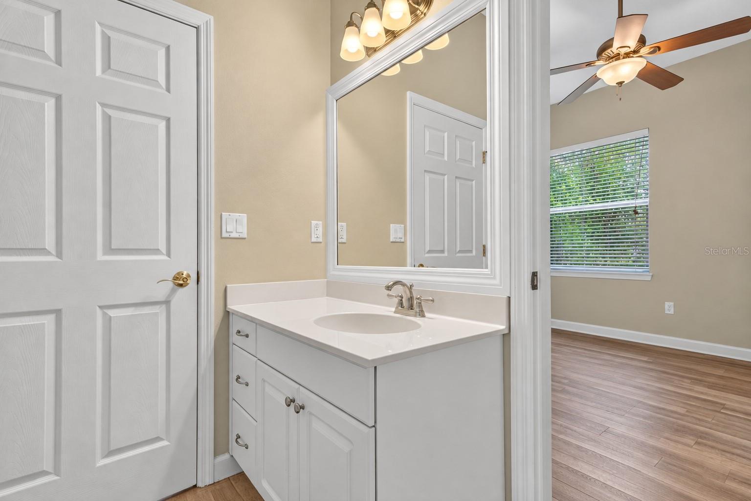 6130 BRIDLEFORD DR — photo 30