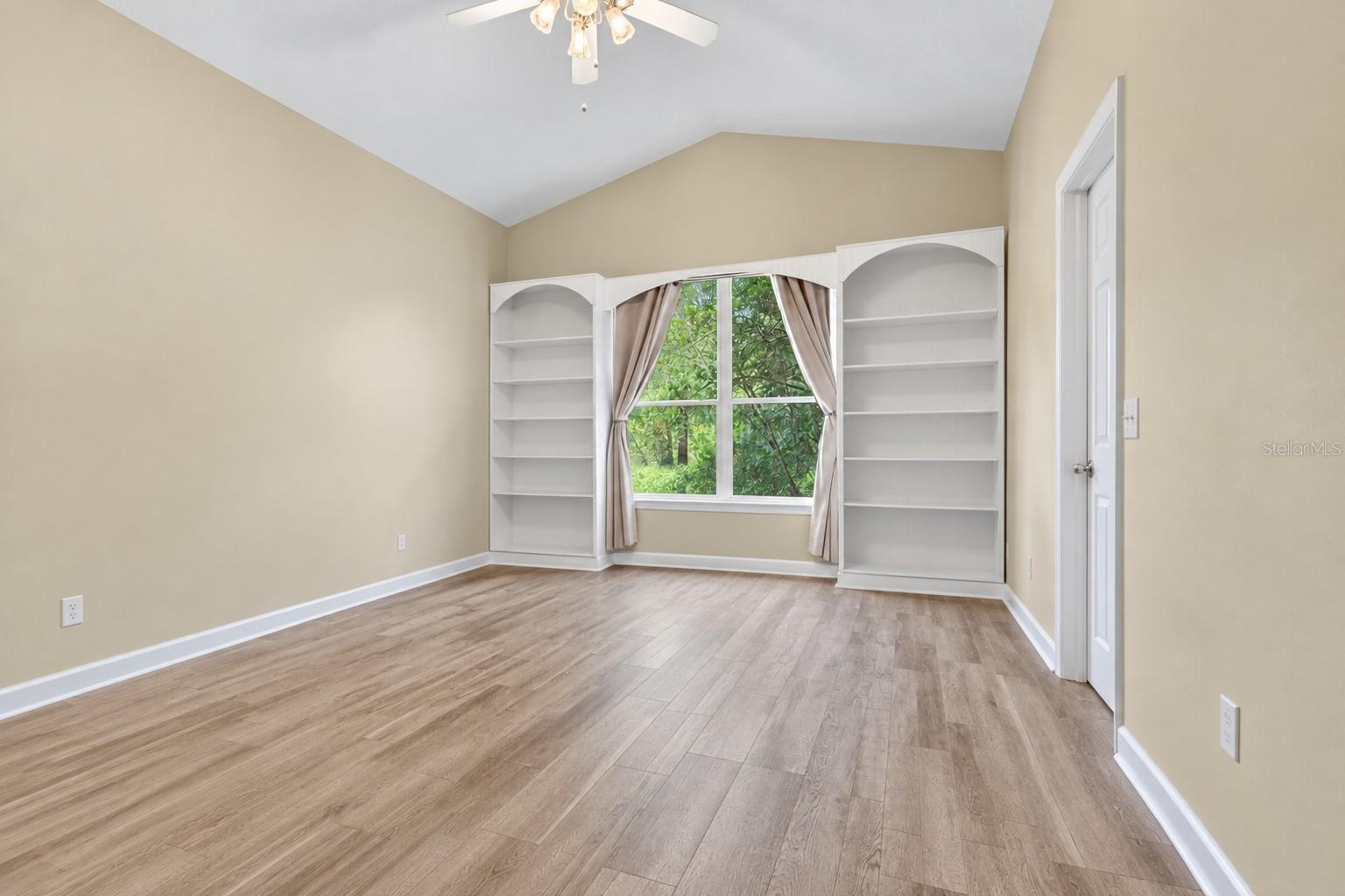 6130 BRIDLEFORD DR — photo 26
