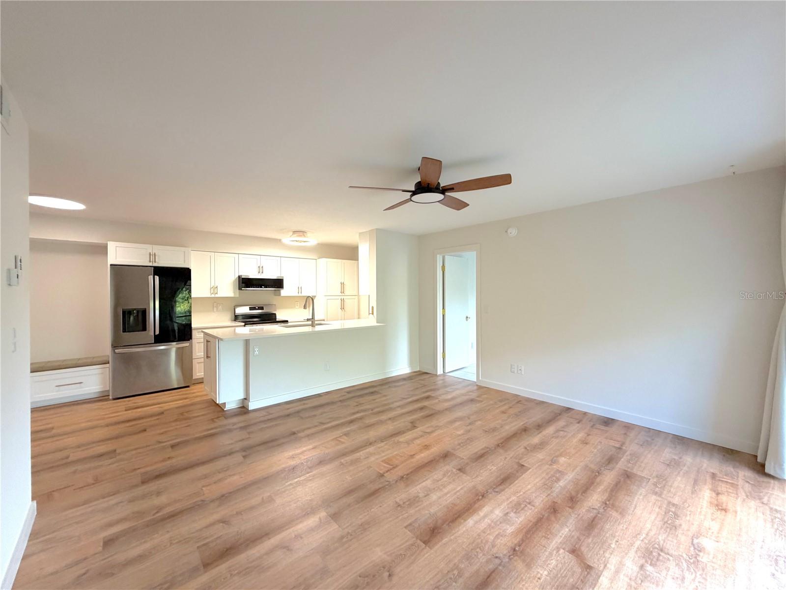 2067 HUNTERS GLEN DR #312 — photo 6