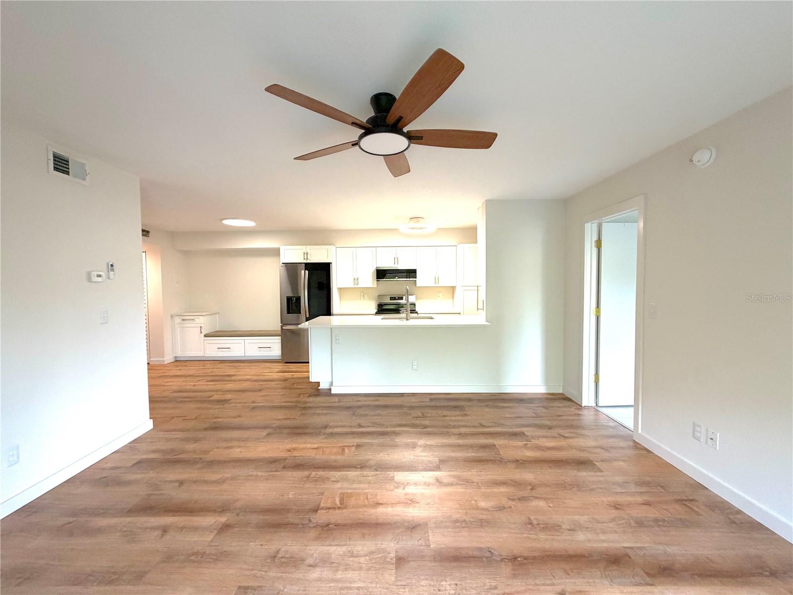 2067 HUNTERS GLEN DR #312 — photo 9