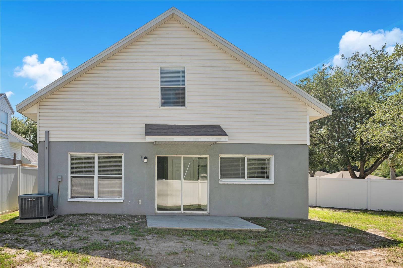 10225 SUMMERVIEW CIR — photo 21
