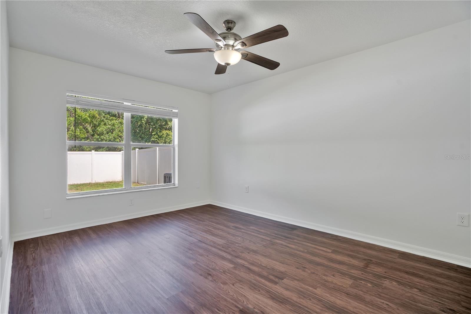 10225 SUMMERVIEW CIR — photo 10