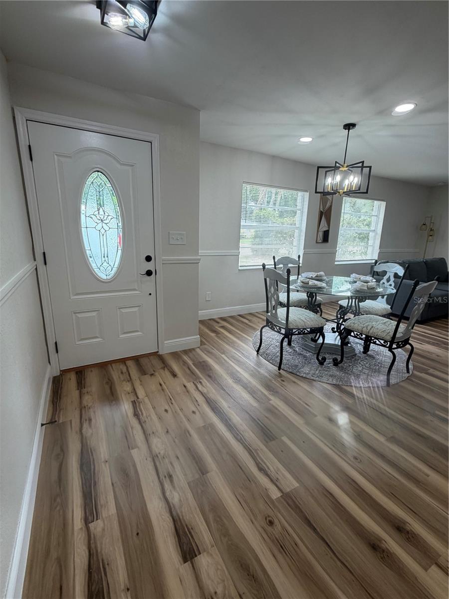 3001 E FERN ST — photo 4