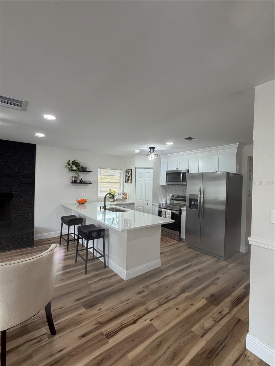 3001 E FERN ST — photo 5
