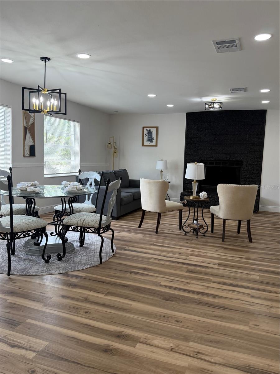 3001 E FERN ST — photo 10