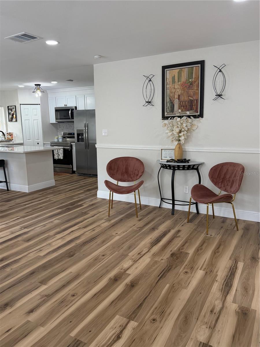 3001 E FERN ST — photo 9