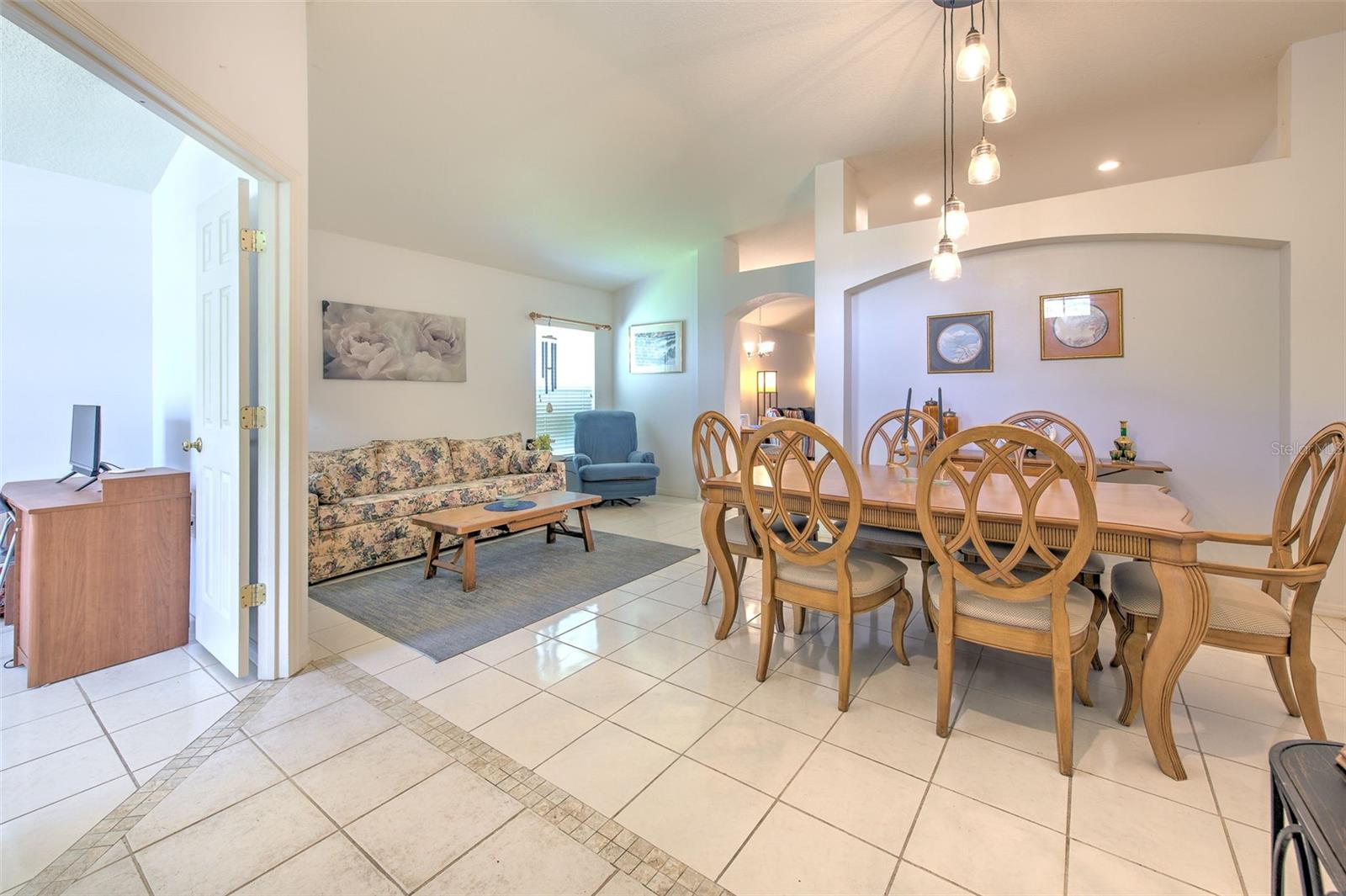 30914 BURLEIGH DR — photo 7