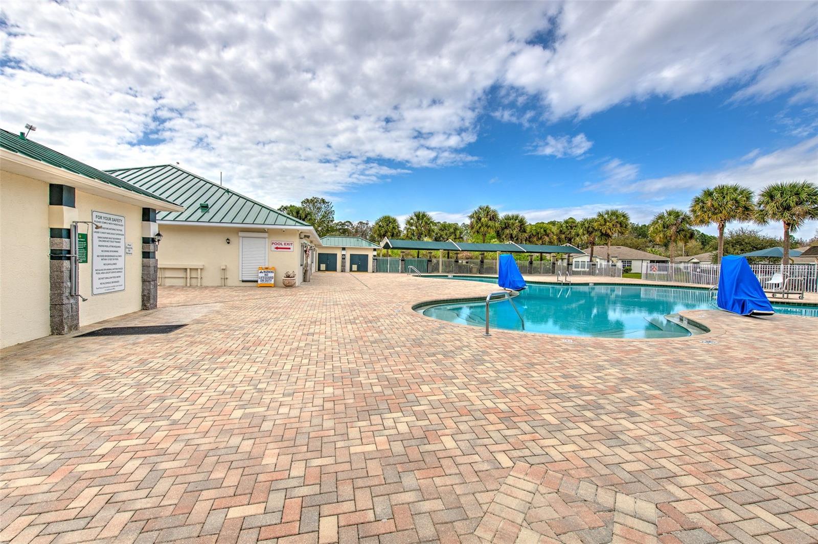 30914 BURLEIGH DR — photo 43