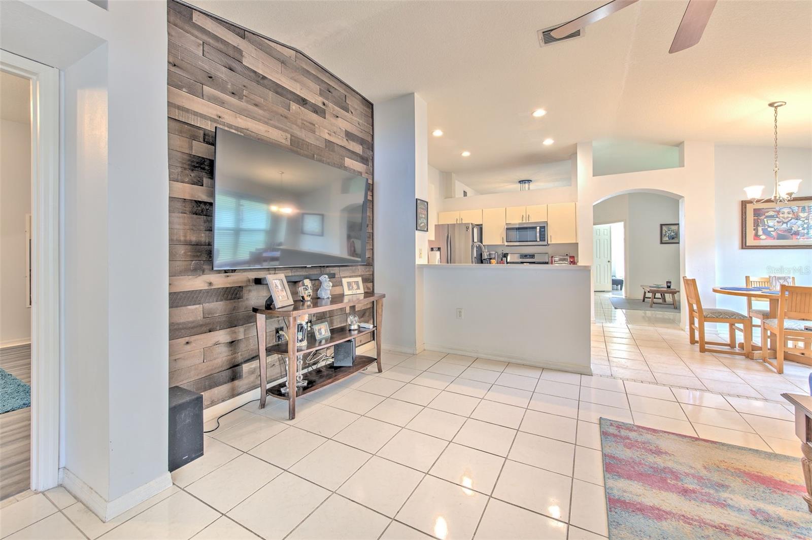 30914 BURLEIGH DR — photo 20
