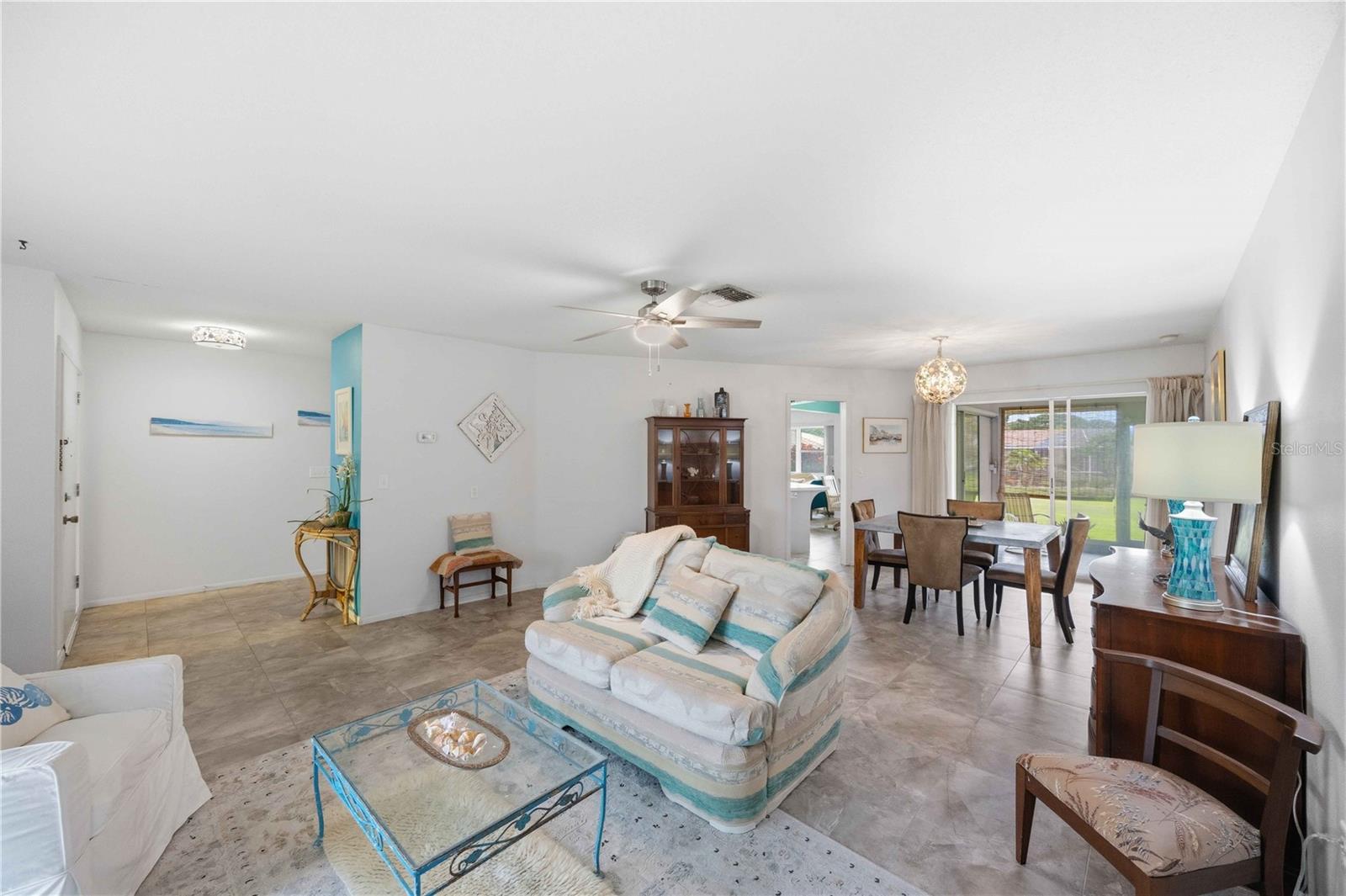 119 VAN DYCK DR — photo 5
