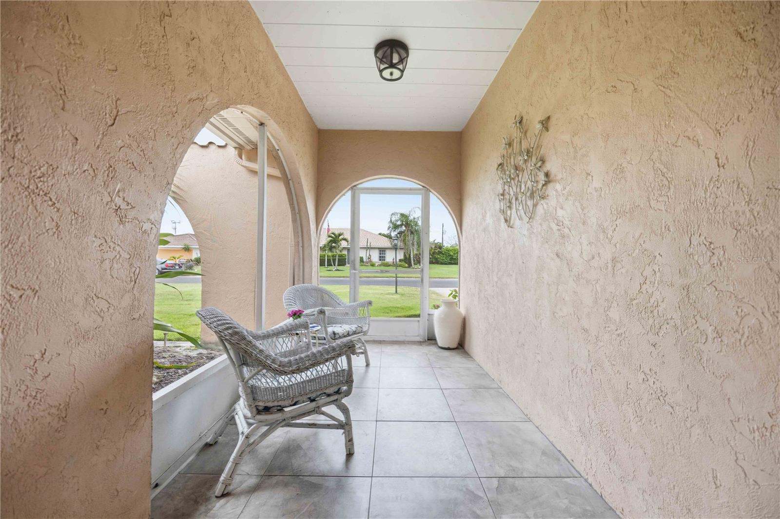 119 VAN DYCK DR — photo 47