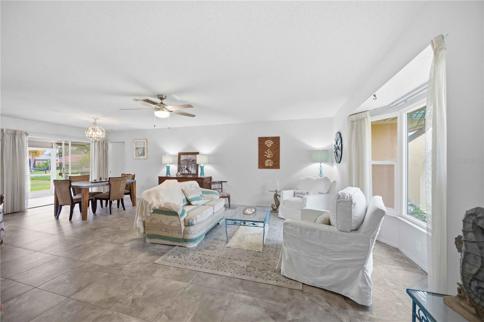 119 VAN DYCK DR — photo 6