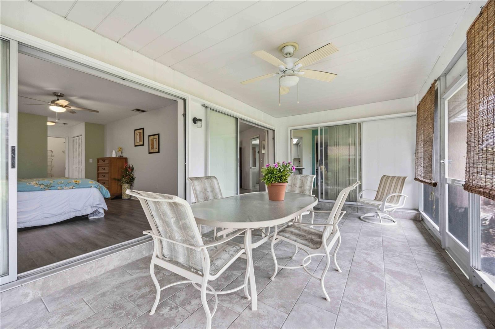119 VAN DYCK DR — photo 42