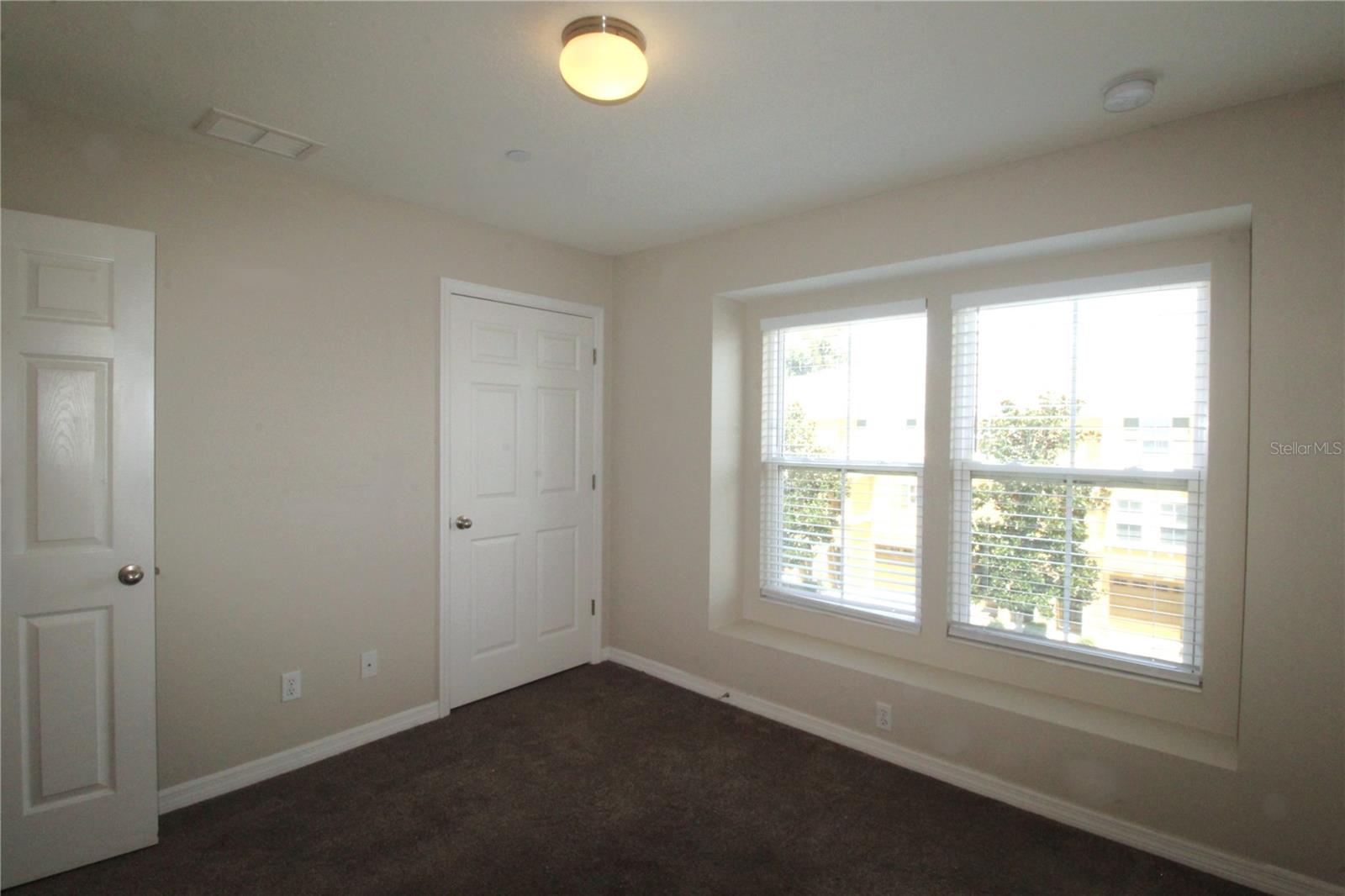 8828 WHITE SAGE LOOP — photo 16