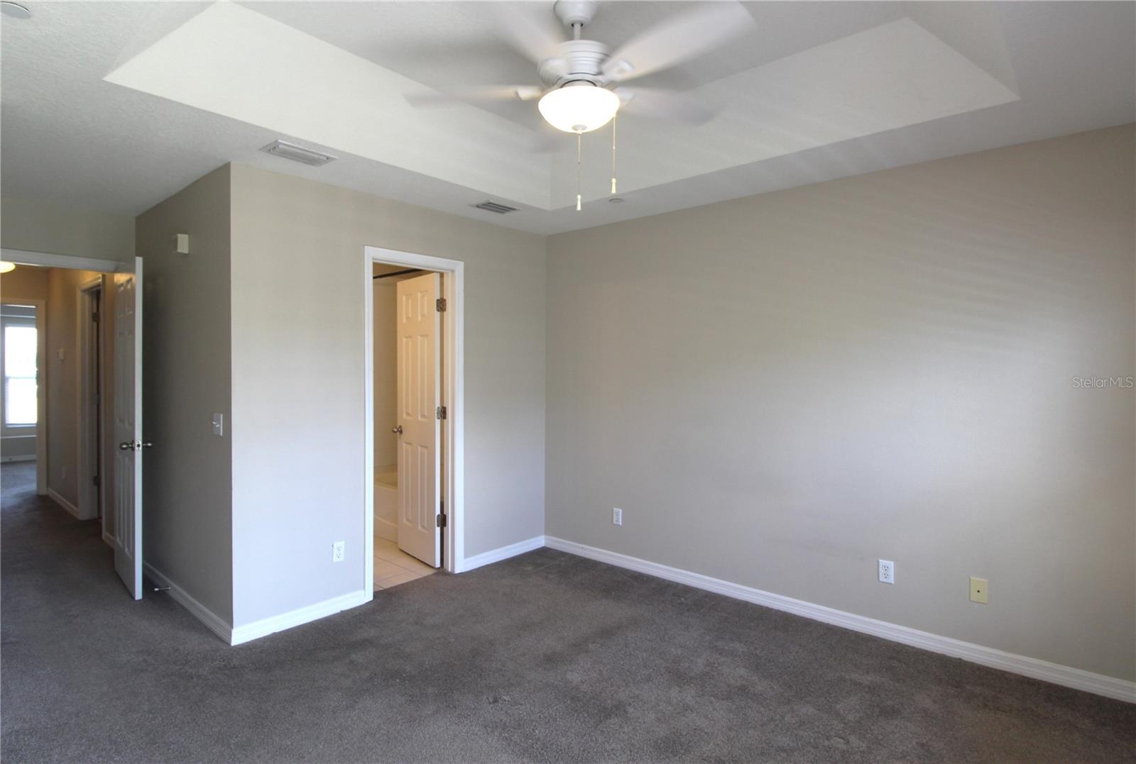 8828 WHITE SAGE LOOP — photo 11