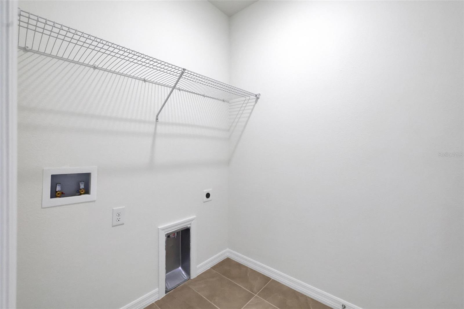 7534 SEA OAK CT — photo 29
