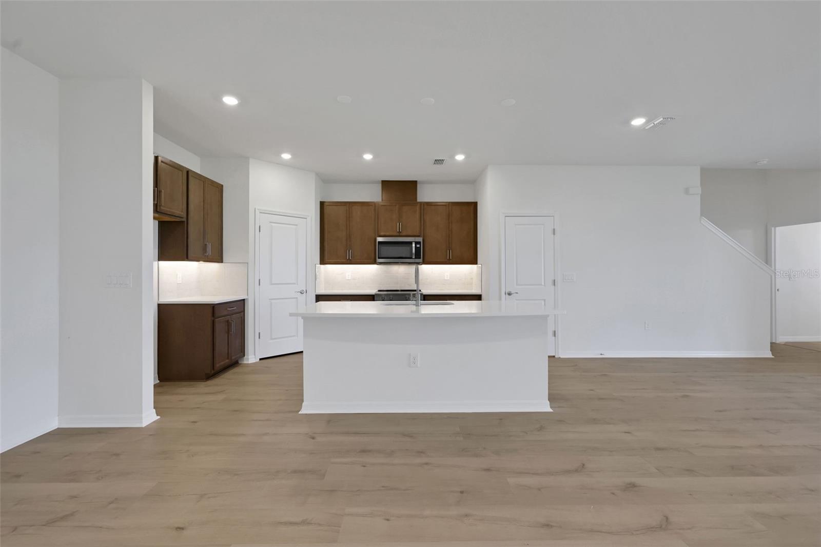 7534 SEA OAK CT — photo 10