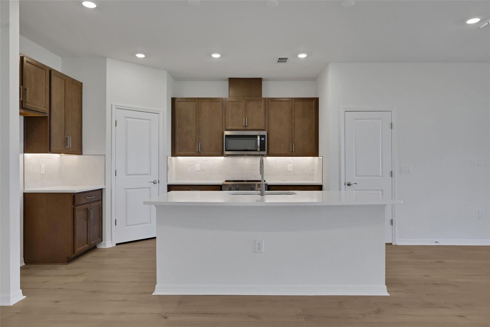 7534 SEA OAK CT — photo 11