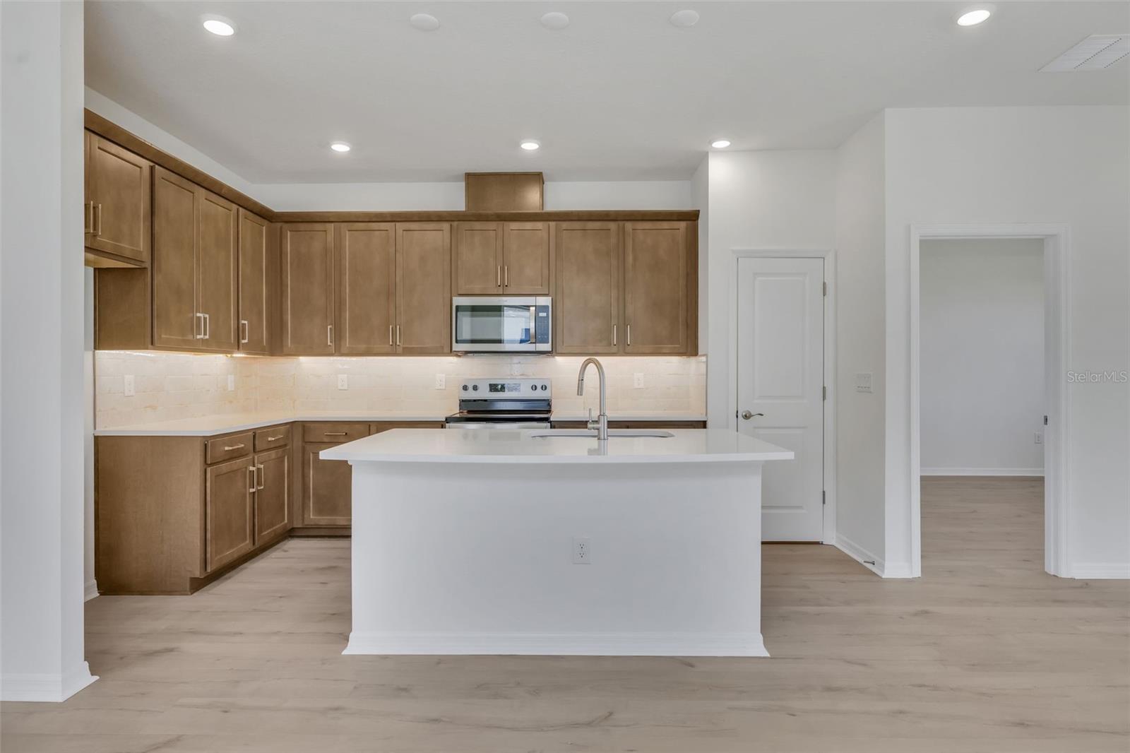 7542 SEA OAK CT — photo 13