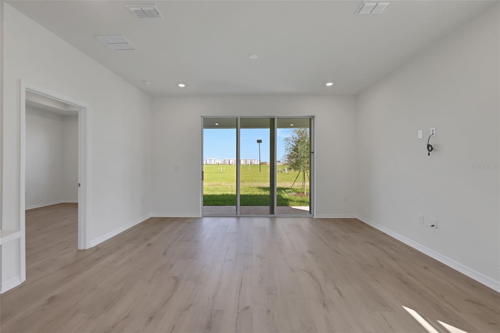 7542 SEA OAK CT — photo 6