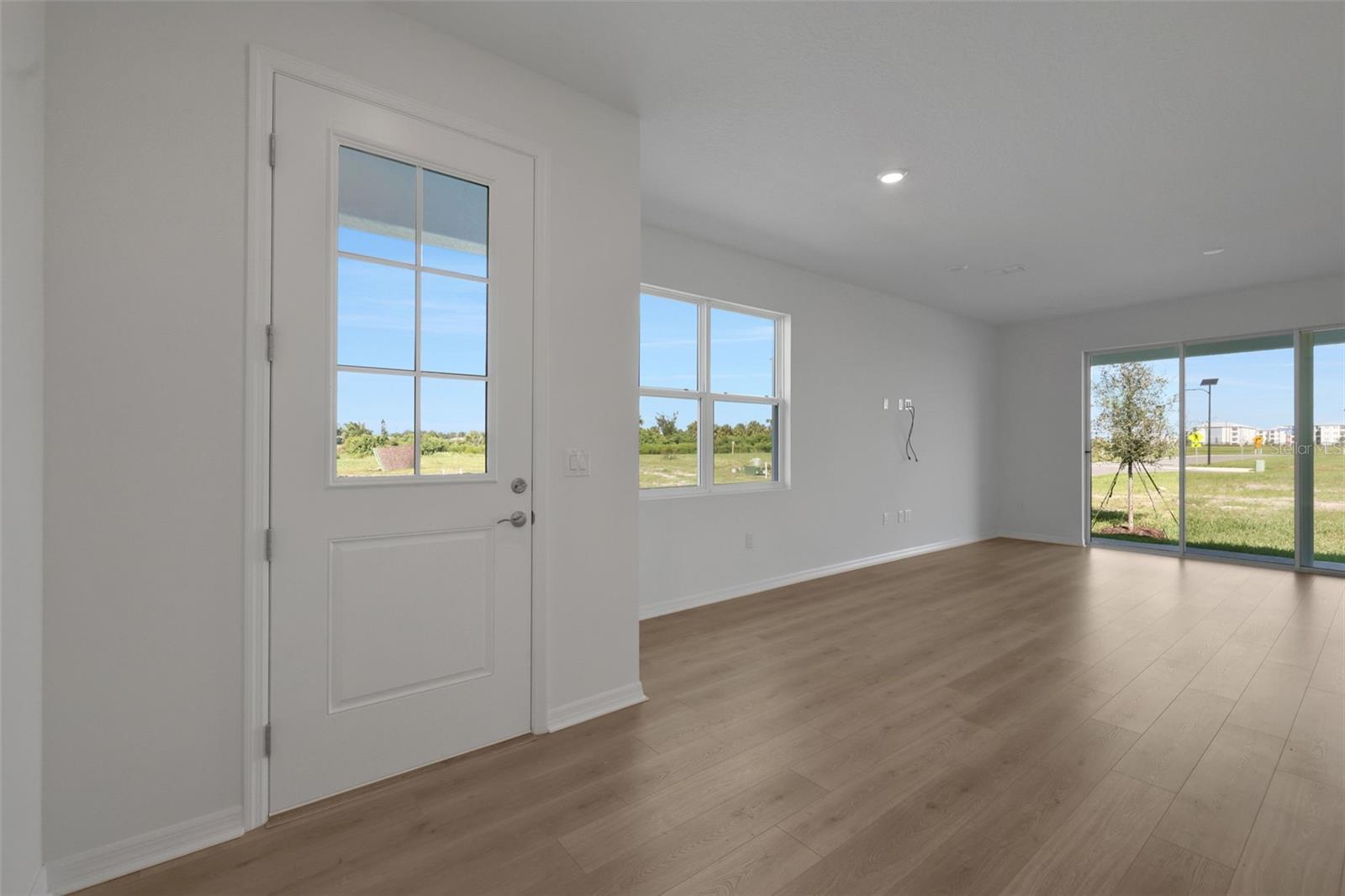 7530 SEA OAK CT — photo 3