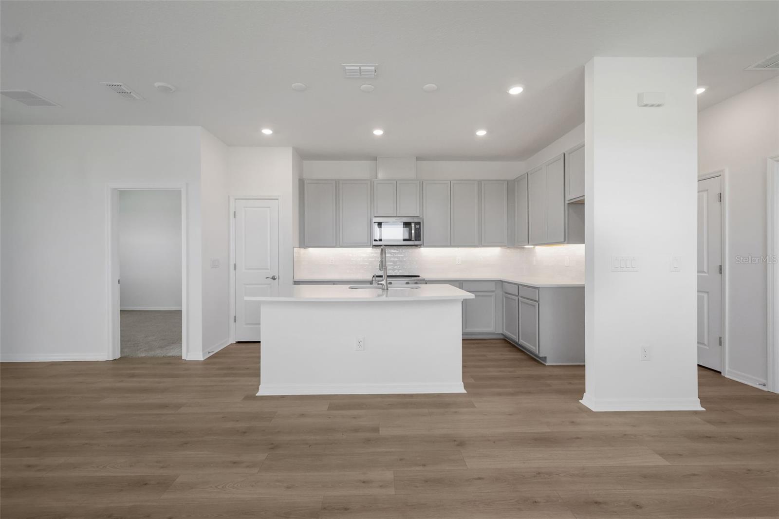 7530 SEA OAK CT — photo 9