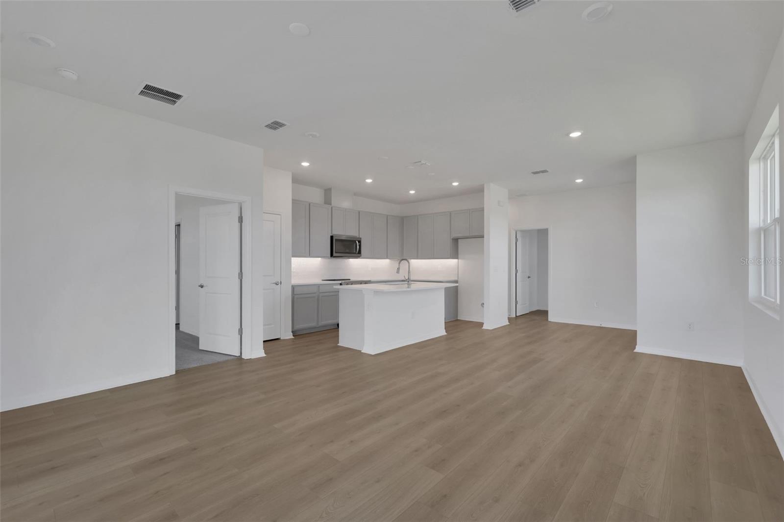 7530 SEA OAK CT — photo 7