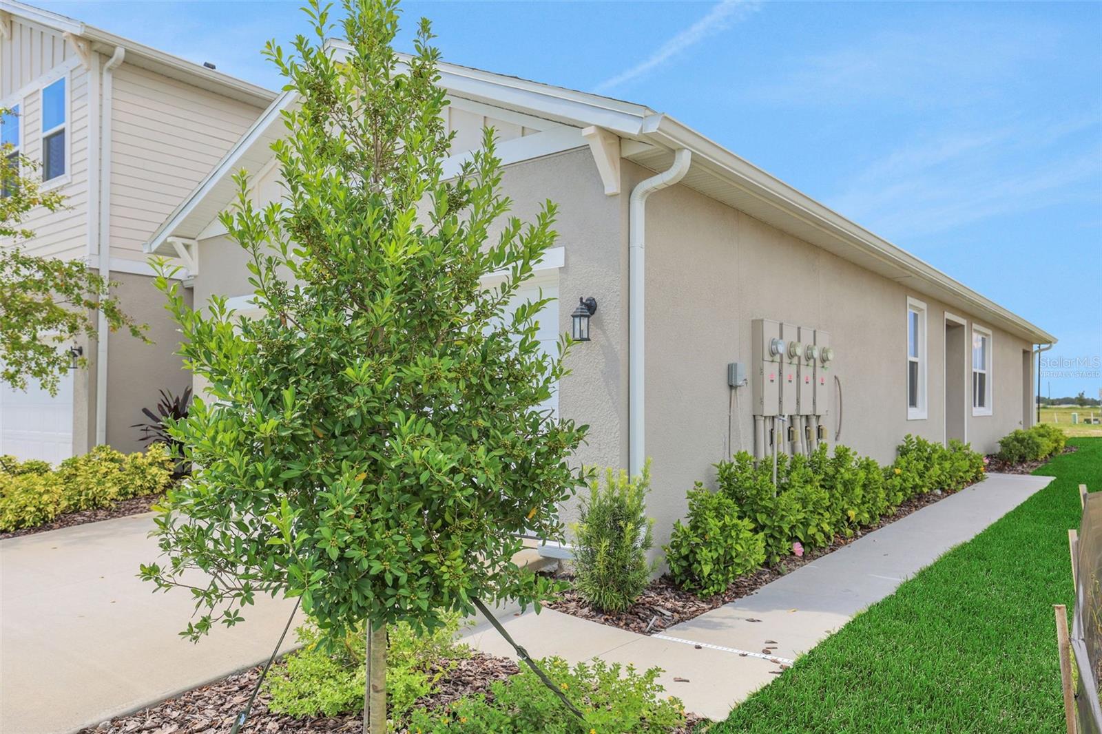7551 SEA OAK CT — photo 2